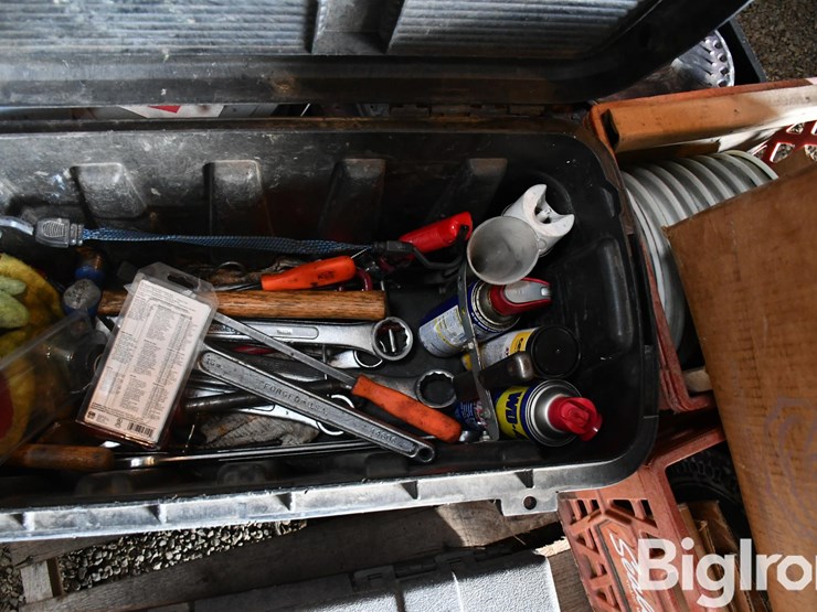 pallet-of-farm-support-image-14