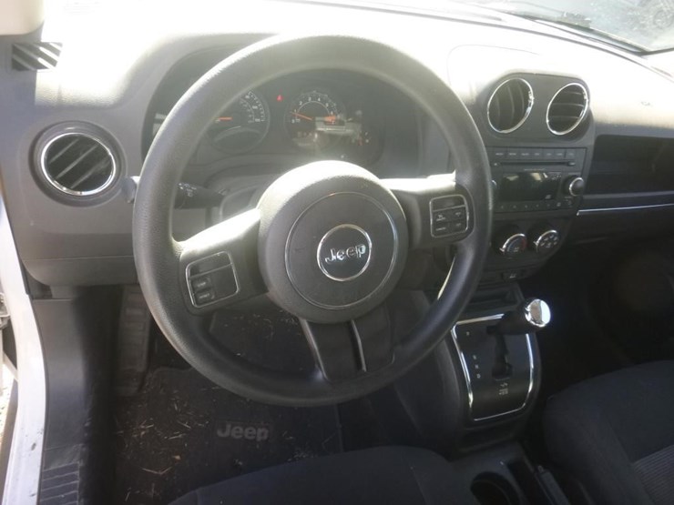 2014-jeep-patriot-image-10
