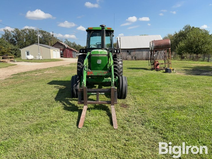 1985-john-deere-4250-image-2