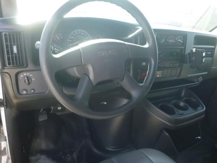 2007-gmc-2500-image-9