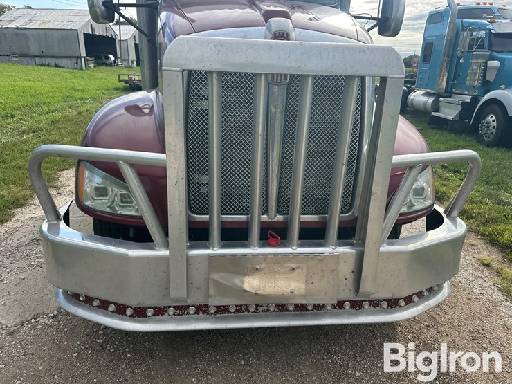 2013-kenworth-t660-image-14