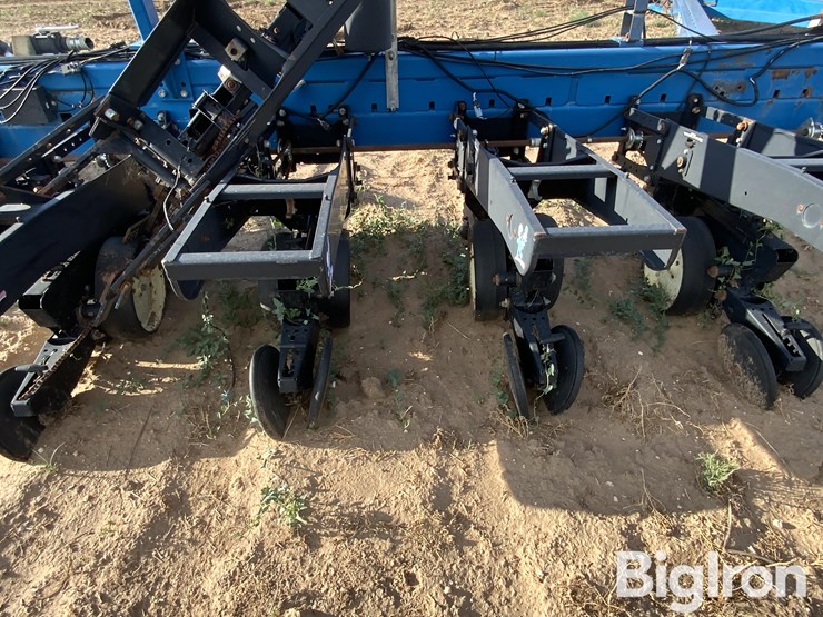 kinze-2700-image-10