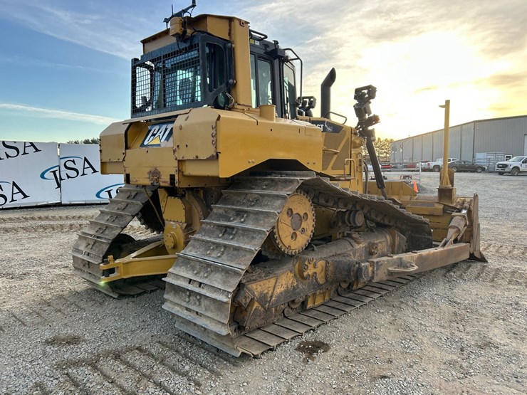 caterpillar-d6t-lgp-image-5