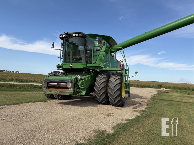 2011-john-deere-9770-sts-image-117