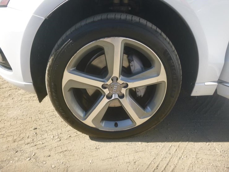 2014-audi-q5-image-16