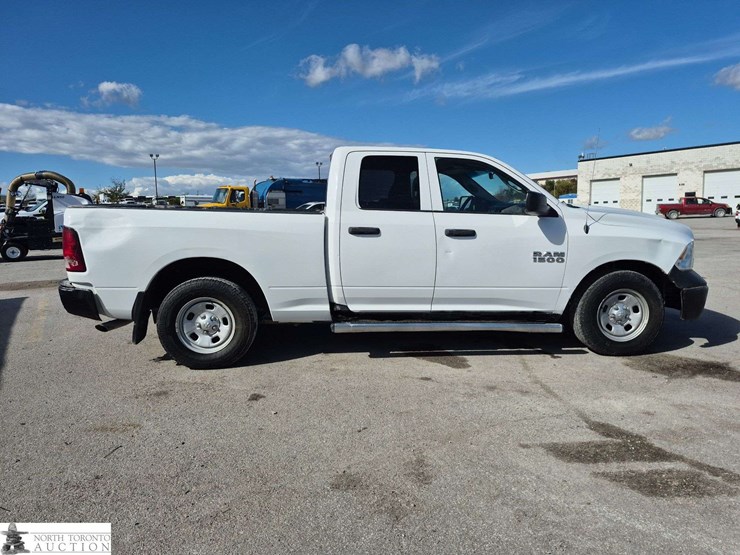 2017-dodge-1500-image-4