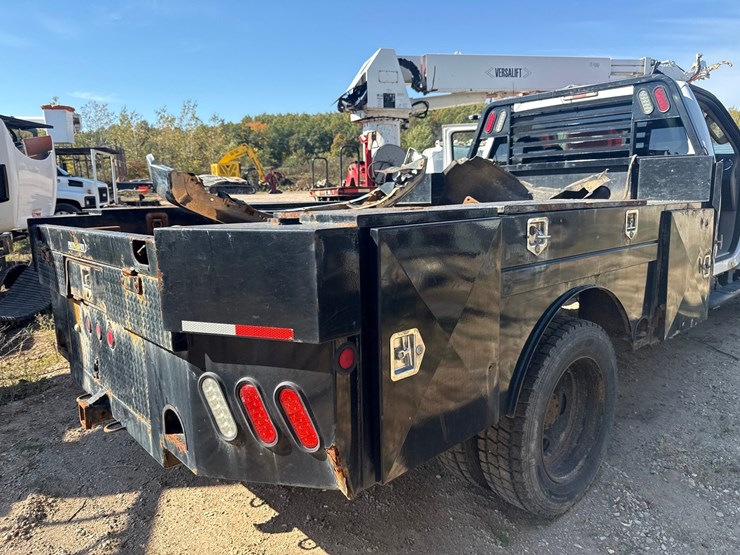 2010-ford-f550-xlt-image-20