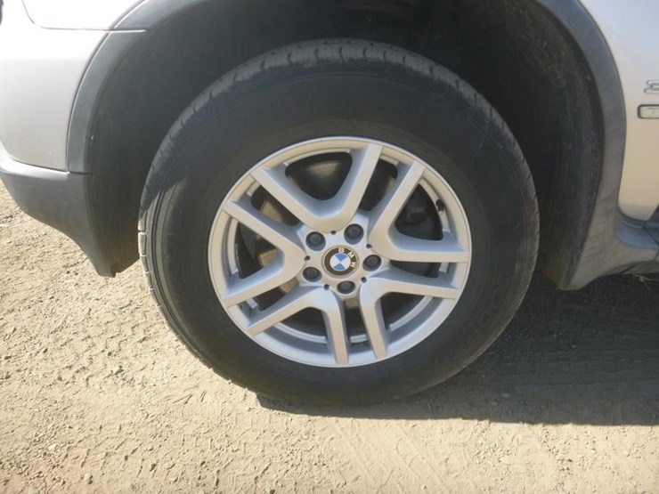 2005-bmw-x5-image-13