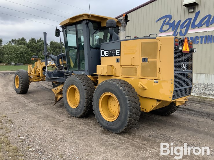 2007-deere-672d-image-7