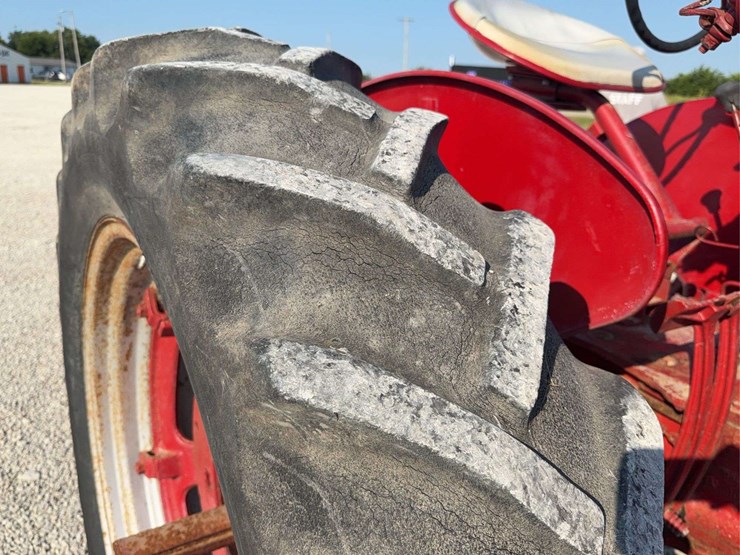 farmall-super-h-image-25