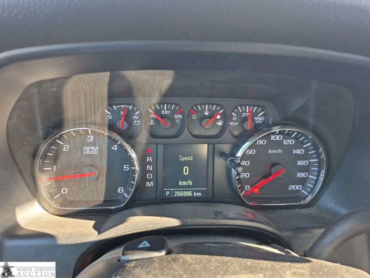 2014-chevrolet-silverado-1500-image-11