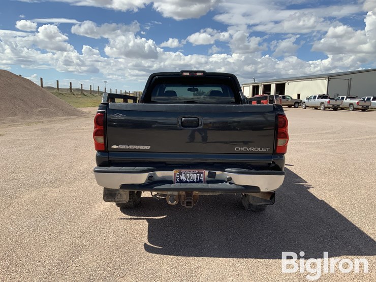 2005-chevrolet-silverado-3500-image-6