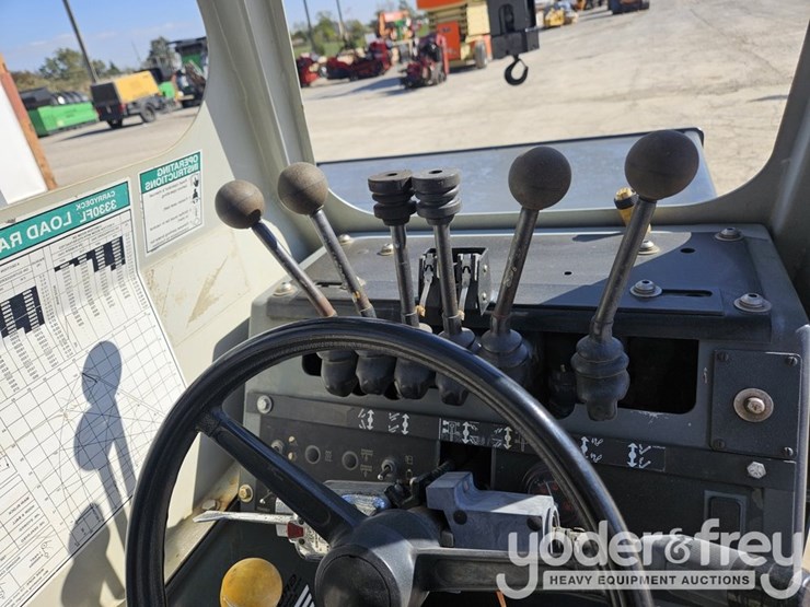 2008-shuttlelift-3330fl-image-25
