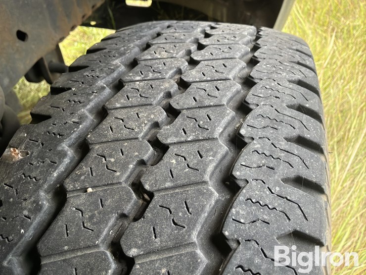 2014-ford-e450-image-20