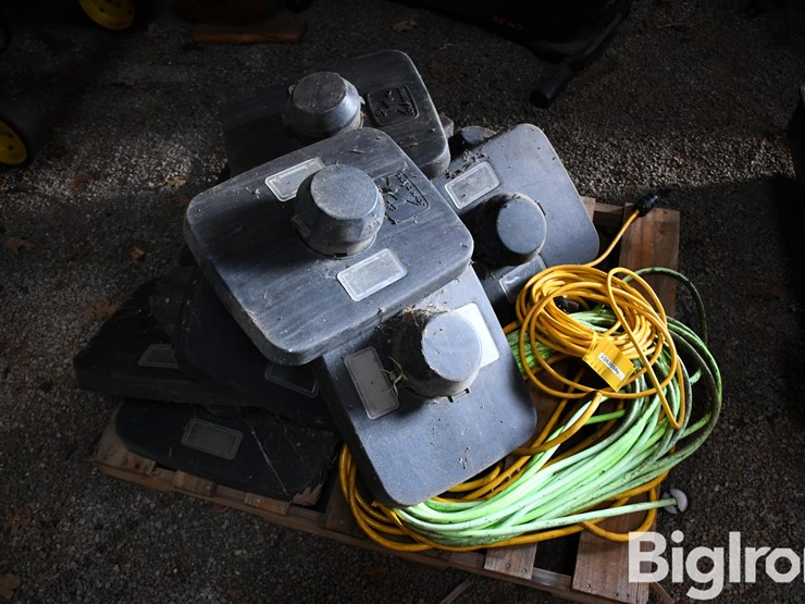 pallet-of-farm-support-image-3