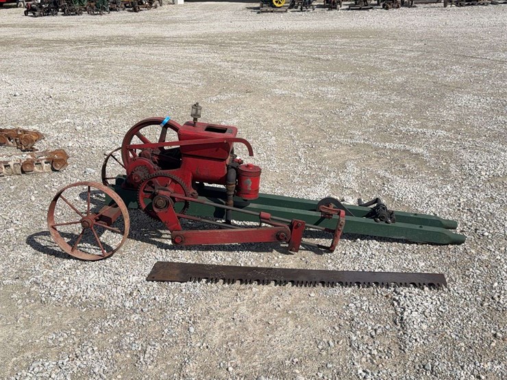 ottawa-drag-saw-image-2
