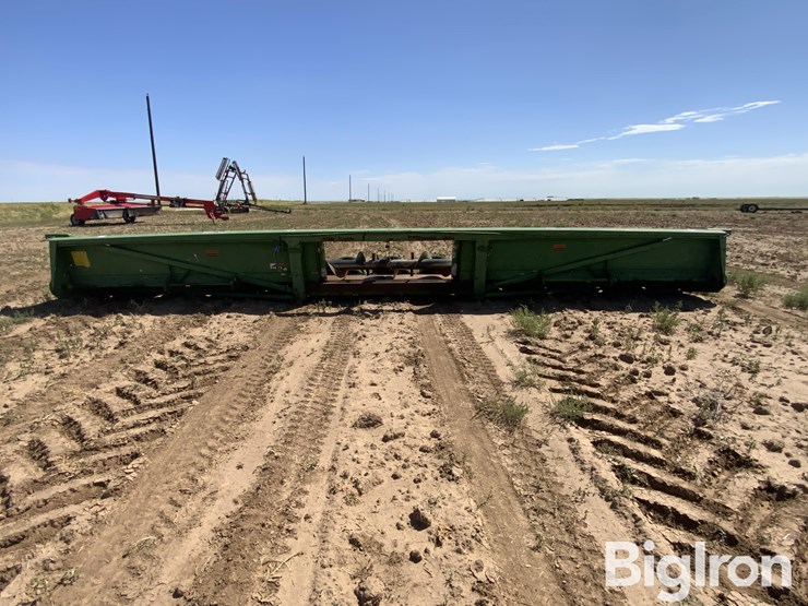 1990-john-deere-1243-image-6