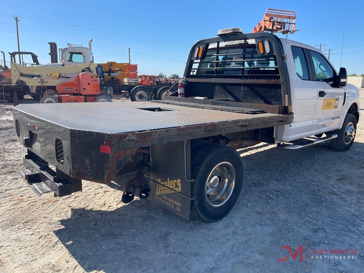2017-ford-f350-xl-image-3