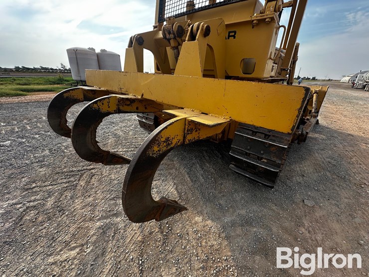 caterpillar-d6c-image-16