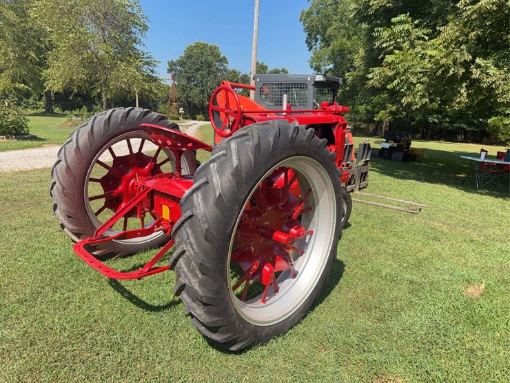 1936-farmall-f-12-image-5