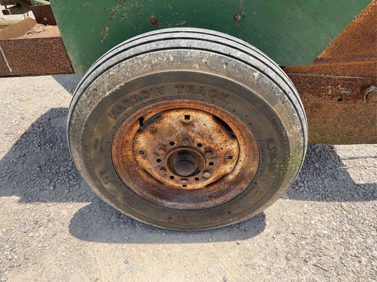 oliver-62-image-22