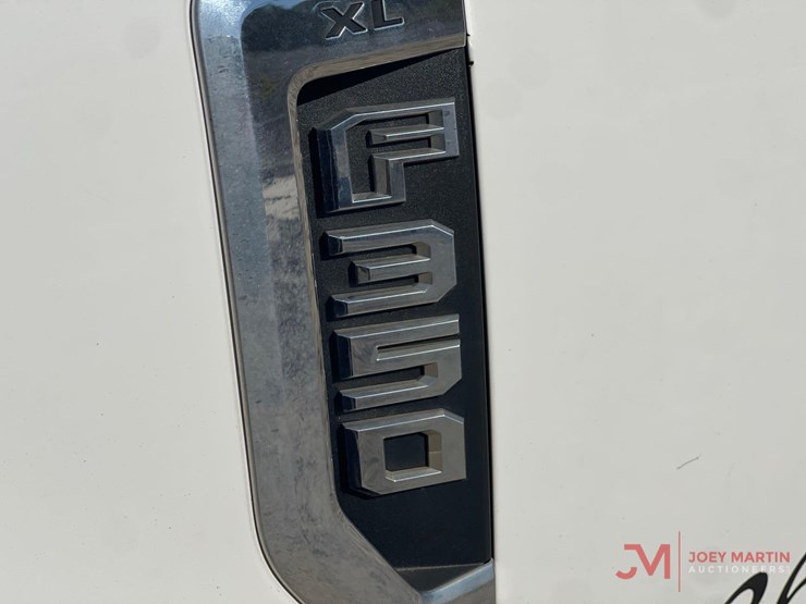 2017-ford-f350-xl-image-22