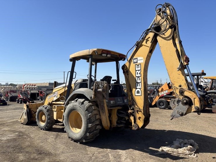 2005-deere-410g-image-4