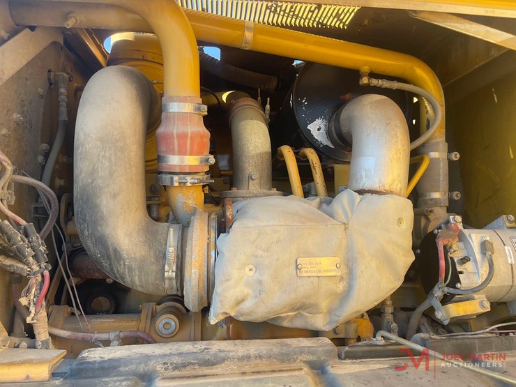 2007-caterpillar-140h-image-30