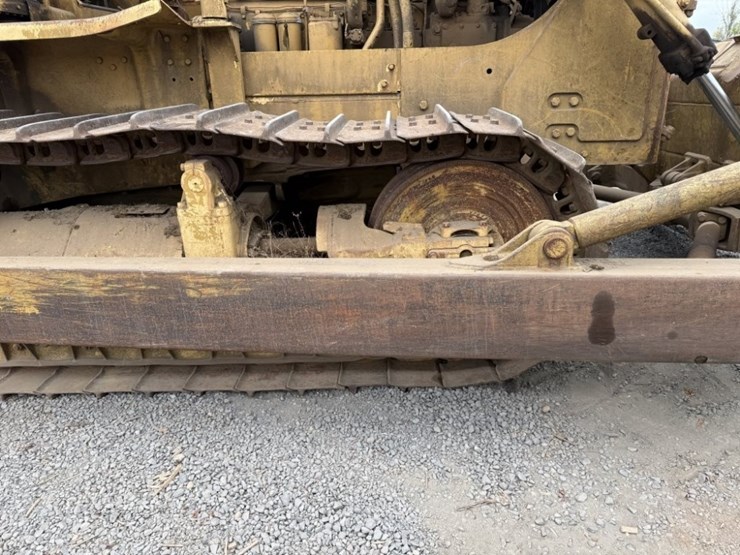 1967-caterpillar-d8h-image-20