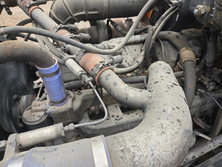 1994-mack-rd688s-image-23