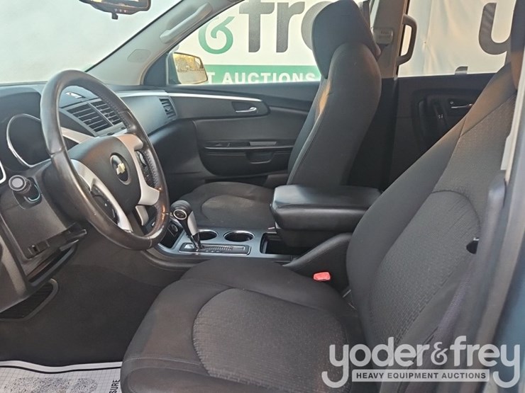 2009-chevrolet-traverse-image-17