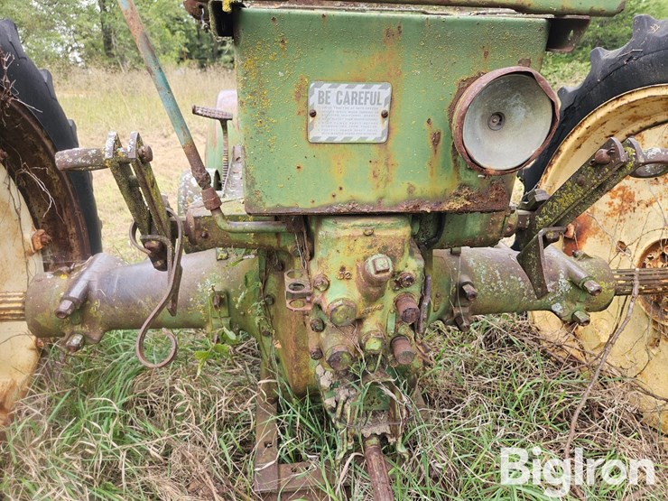 1949-john-deere-a-image-12