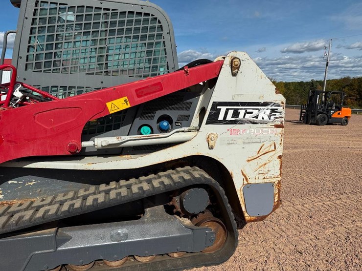 takeuchi-tl12r2-image-11