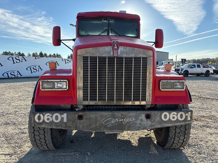 2007-kenworth-w900-image-8