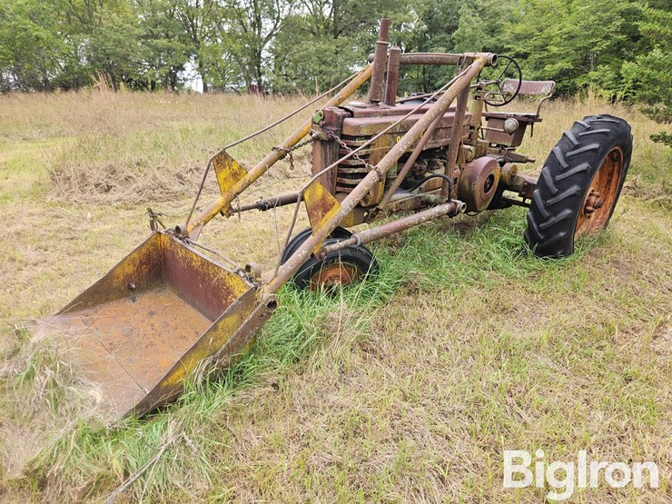 1950-john-deere-b-image-1