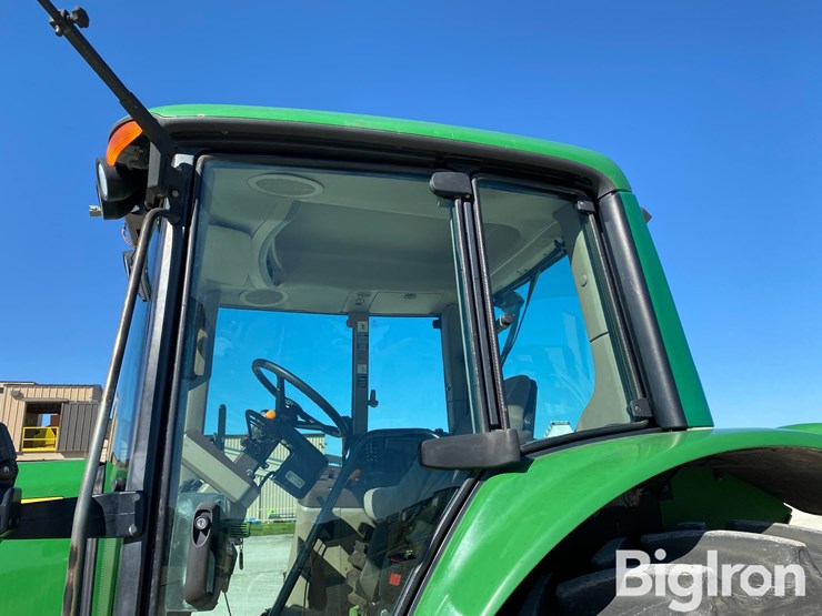 2003-john-deere-7720-image-15