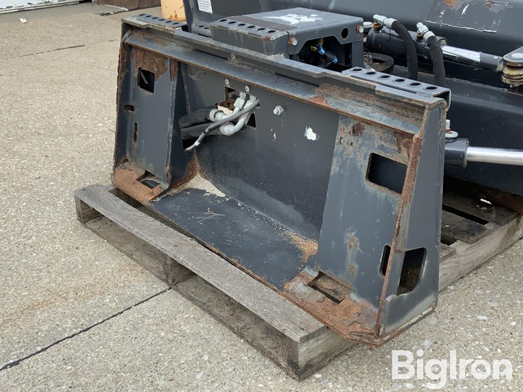 2019-bobcat-80-image-9