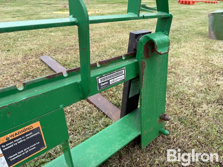 john-deere-200-image-10