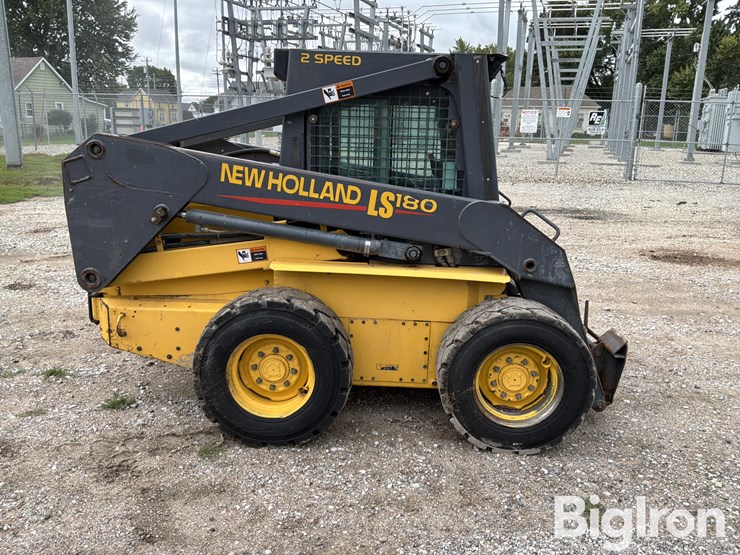 2006-new-holland-ls180-image-4