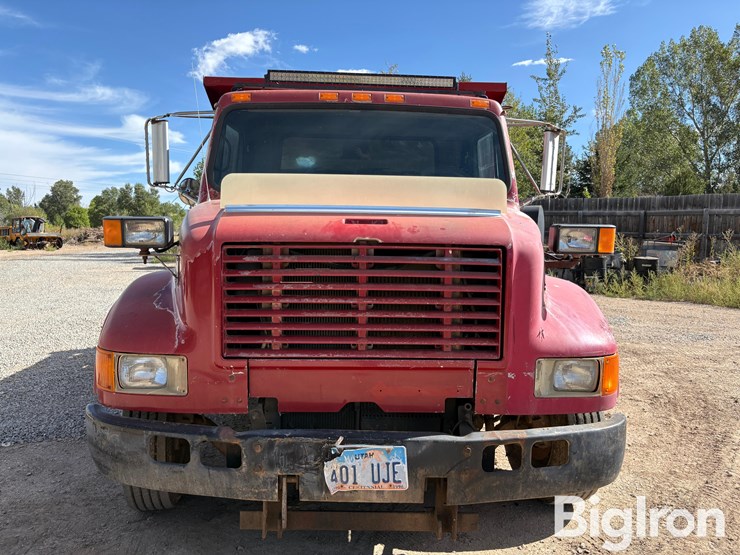 1995-international-4700-image-2
