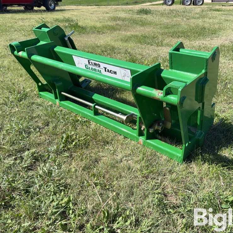 JOHN DEERE 740