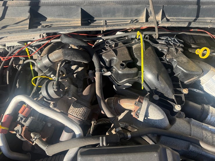 2015-ford-f550-image-15