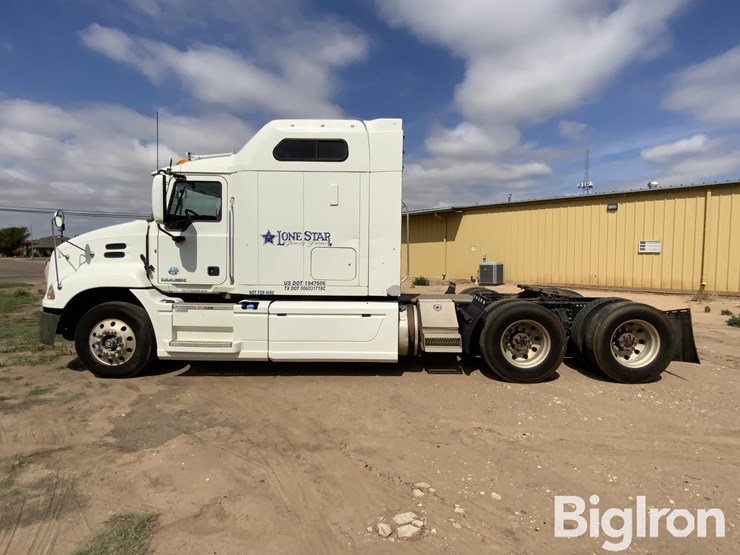 2014-mack-pinnacle-cxu613-image-8