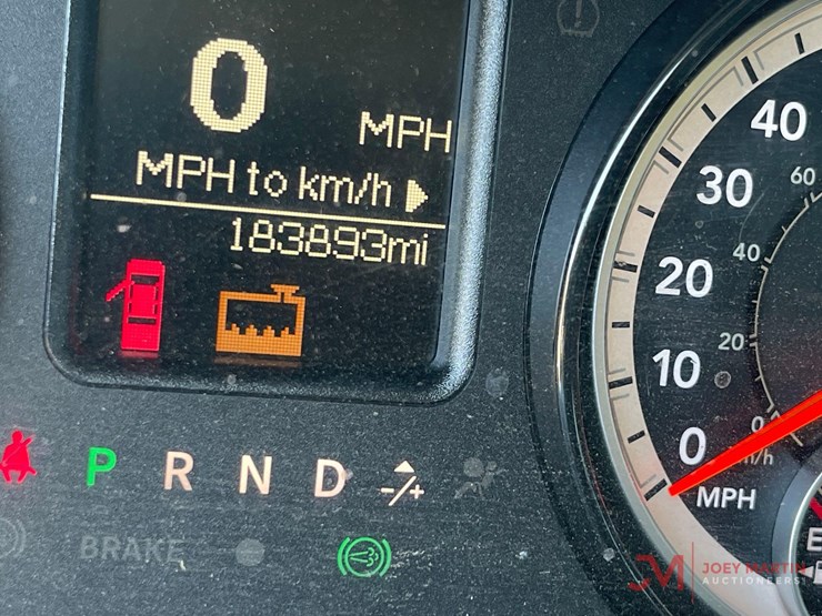 2018-dodge-3500-image-34
