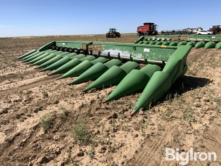 1990-john-deere-1243-image-1