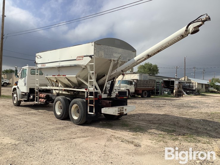 1996-freightliner-fl80-image-7