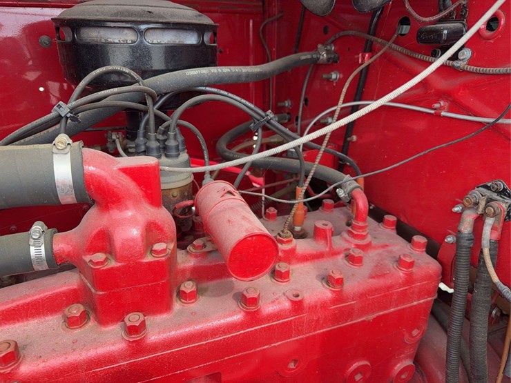 1951-mack-a30-image-35