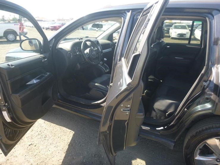 2014-jeep-compass-image-6