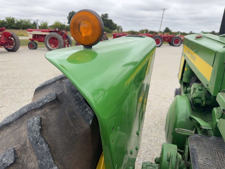 john-deere-620-image-40