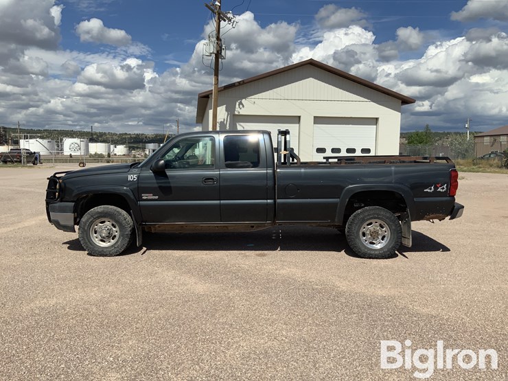 2005-chevrolet-silverado-3500-image-8